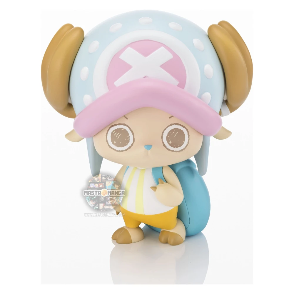 Mini figure stilizzata di Tony Tony Chopper da One Piece, linea Tekupiku di Bandai Tamashii Nations, con il suo cappello rosa, corna da renna e una posa dinamica che suggerisce il movimento della camminata