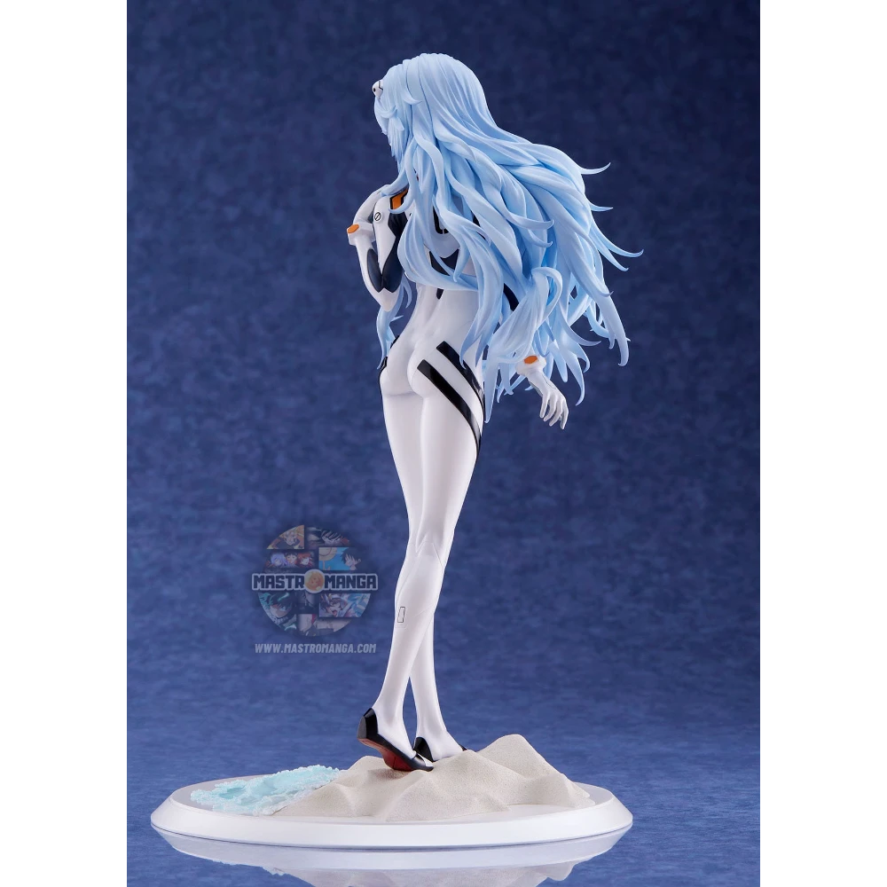 Statua di Rei Ayanami Voyage End dal film Evangelion 3.0+1.0 prodotta da Claynel, raffigurante Rei con i capelli lunghi in una posa eterea su una base ispirata al mare rosso