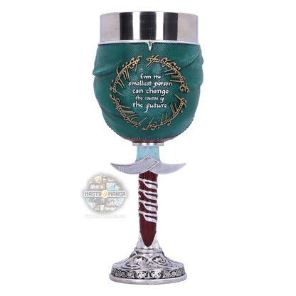 Calice da collezione Frodo Goblet Il Signore degli Anelli Nemesis Now con mantello hobbit e spilla a foglia elfica