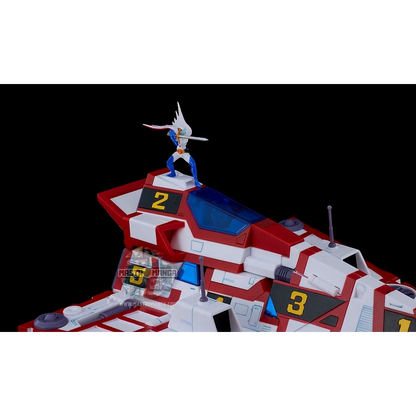 Model kit da assemblare del Gatcha Spartan dalla serie Gatchaman Fighter, linea MODEROID, mostrato nella sua configurazione unita con la colorazione fedele all'anime e i 5 singoli velivoli G1, G2, G3, G4 e G5