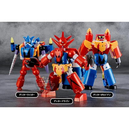 Set di tre mini figure Getter Robo G Dynamic Change FREEing che mostrano le tre navette Eagle, Jaguar e Bear che si combinano nei robot Getter
