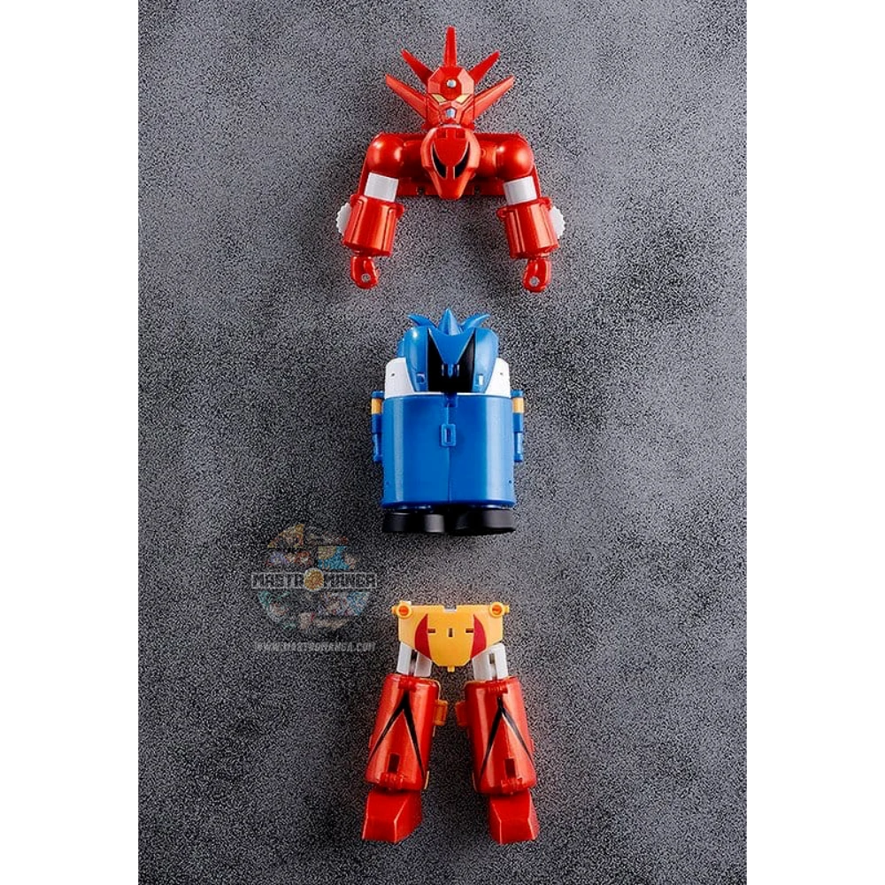 Set di tre mini figure Getter Robo G Dynamic Change FREEing che mostrano le tre navette Eagle, Jaguar e Bear che si combinano nei robot Getter