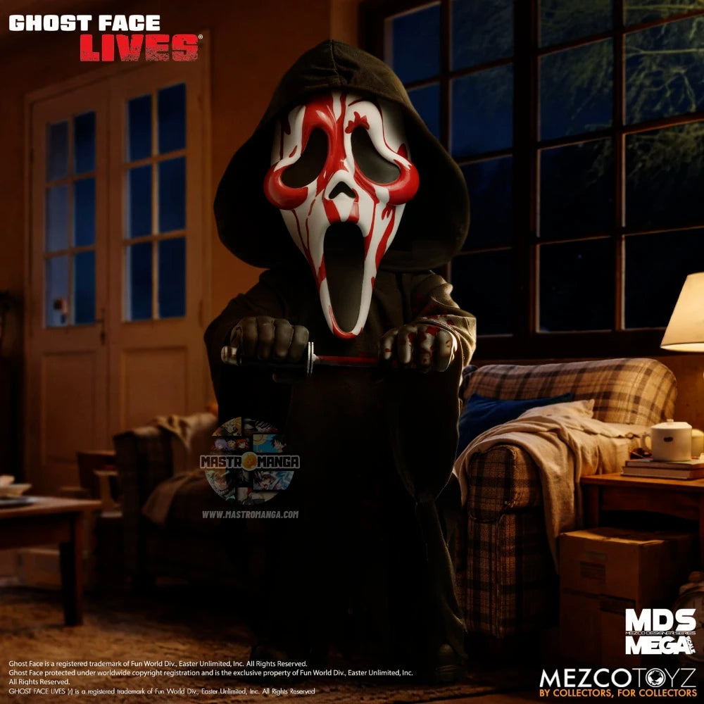 Action figure di grandi dimensioni Bloody Ghost Face Mezco Toyz MDS Mega Scale, con maschera bianca sporca di sangue, tunica nera in vero tessuto e coltello da caccia insanguinato