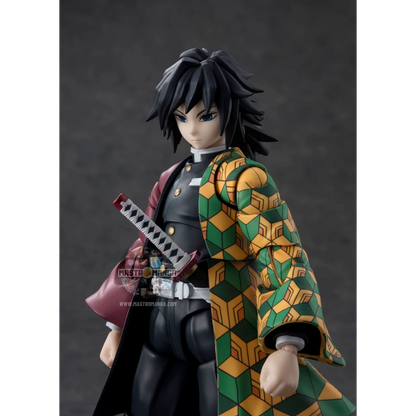 Giyu Tomioka Demon Slayer: Kimetsu no Yaiba S.H.Figuarts