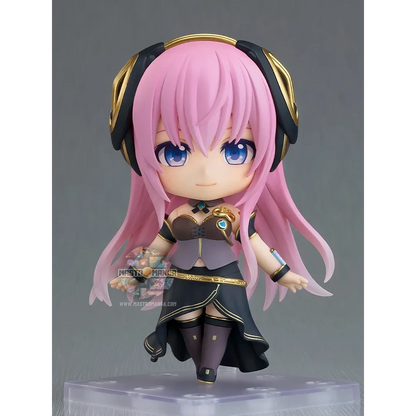 Megurine Luka V4X Nendoroid