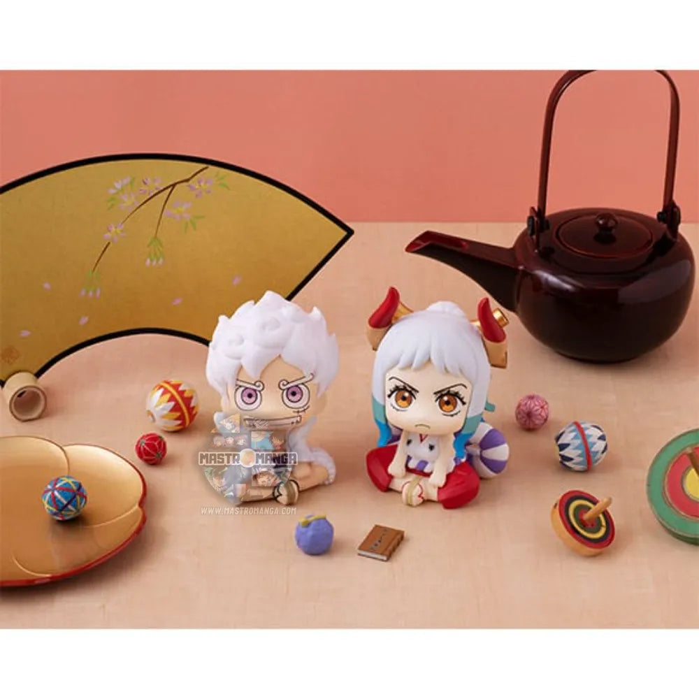 Monkey D. Luffy Gear Fifth One Piece Look Up