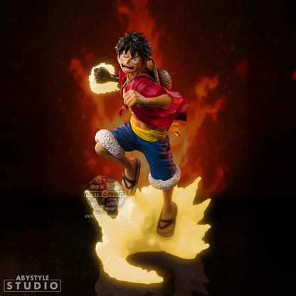 Monkey D. Luffy Glow In The Dark One Piece Super Figure Collection