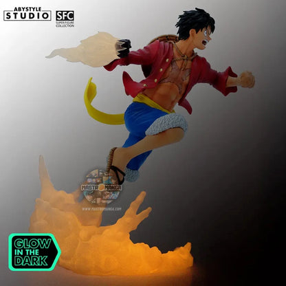 Monkey D. Luffy Glow In The Dark One Piece Super Figure Collection