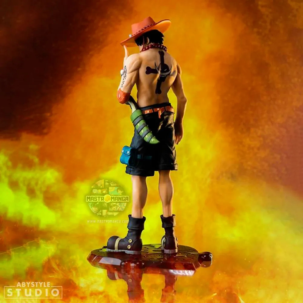 Portgas D. Ace One Piece Super Figure Collection