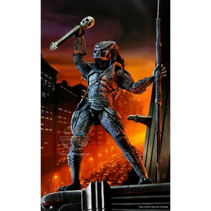 Action figure NECA del City Hunter Predator dalla serie Predator 2, versione Poster Series con colorazione speciale che richiama le luci e le ombre della locandina originale del film