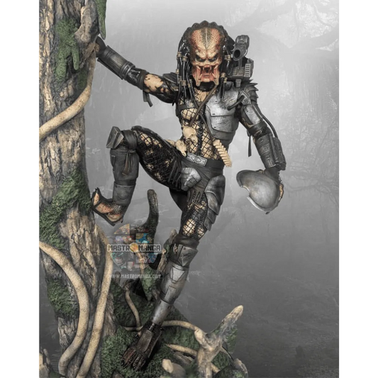 Predator Jungle Hunter