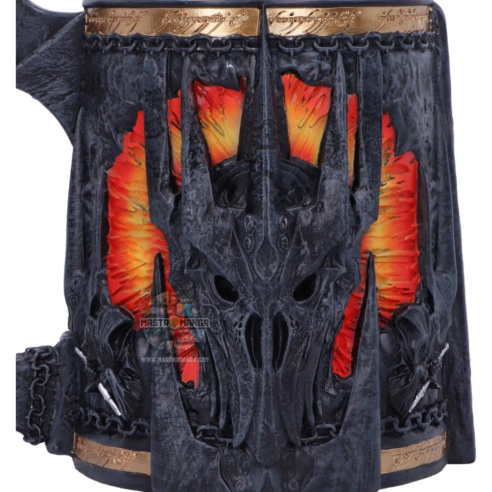 Boccale da collezione Sauron Tankard Il Signore degli Anelli Nemesis Now con elmo di Sauron e Unico Anello sul manico