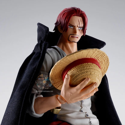 Shanks Marineford One Piece S.H.Figuarts
