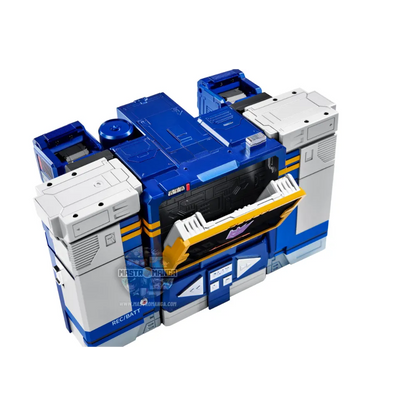 Soundwave Flagship Transformers Robosen