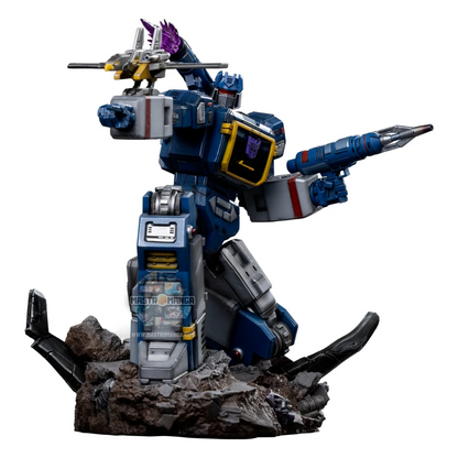 Soundwave Transformers Demi Scale