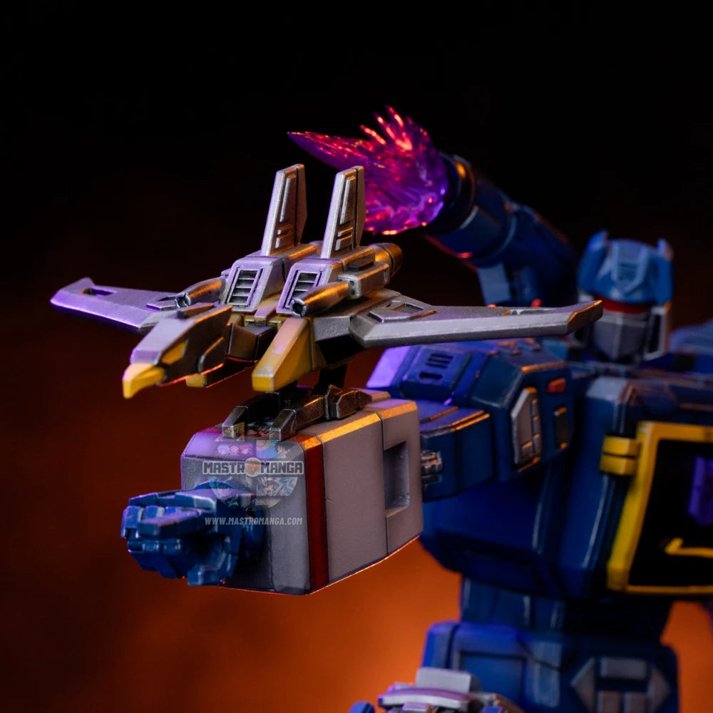 Soundwave Transformers Demi Scale