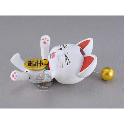 Turbo Granny Beckoning Cat DanDaDan PLAMX Model Kit