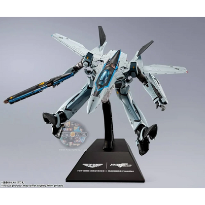 VF-25 Messiah Valkyrie Top Gun: Maverick DX Chogokin Macross