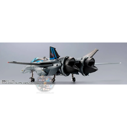 VF-25 Messiah Valkyrie Top Gun: Maverick DX Chogokin Macross